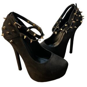 Charlotte Russe Spike Platform Stiletto Goth CrossStrap Vegan Suede Shoes Size 7
